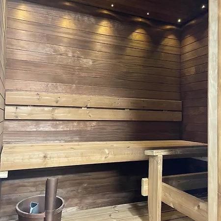 Willamo With Private Sauna Apartmán *